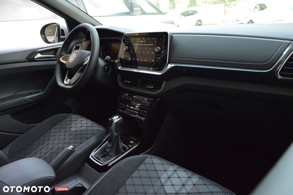 Volkswagen T-Cross - 21
