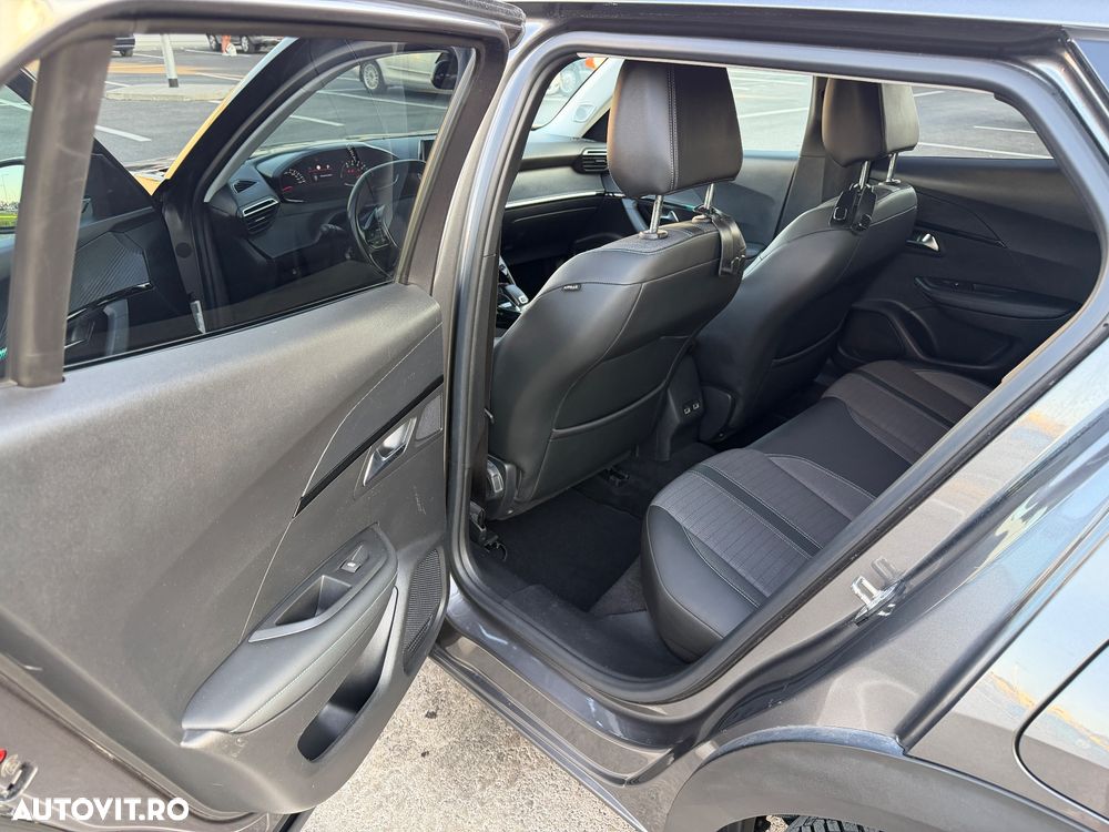 Peugeot 2008 1.5 BlueHDI EAT8 STT Allure Pack - 35