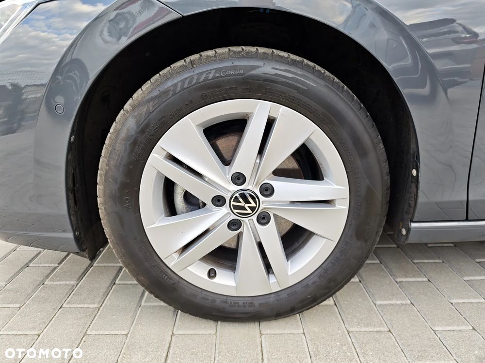 Volkswagen Golf Variant 1.5 eTSI mHEV Life DSG - 15