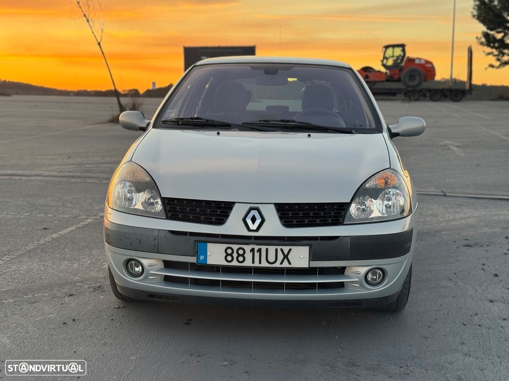 Renault Clio 1.2 16V Billabong - 11