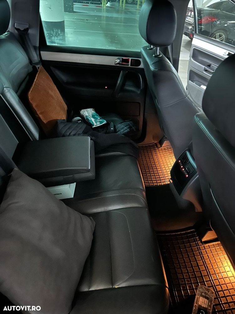 Volkswagen Touareg - 15