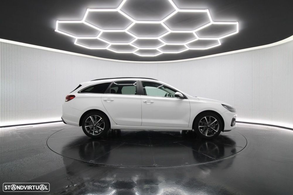 Hyundai i30 SW 1.0 T-GDi Style Plus - 10