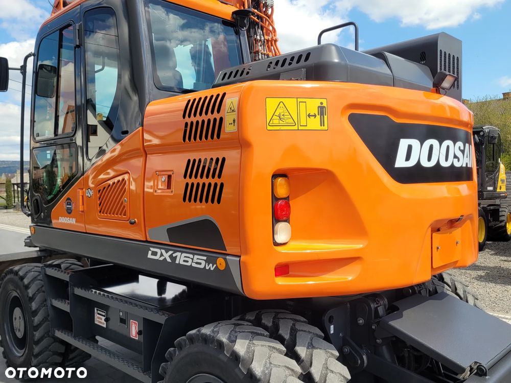 Doosan DX-165W / ROTOTILT ze szczypcami / compact / - 10