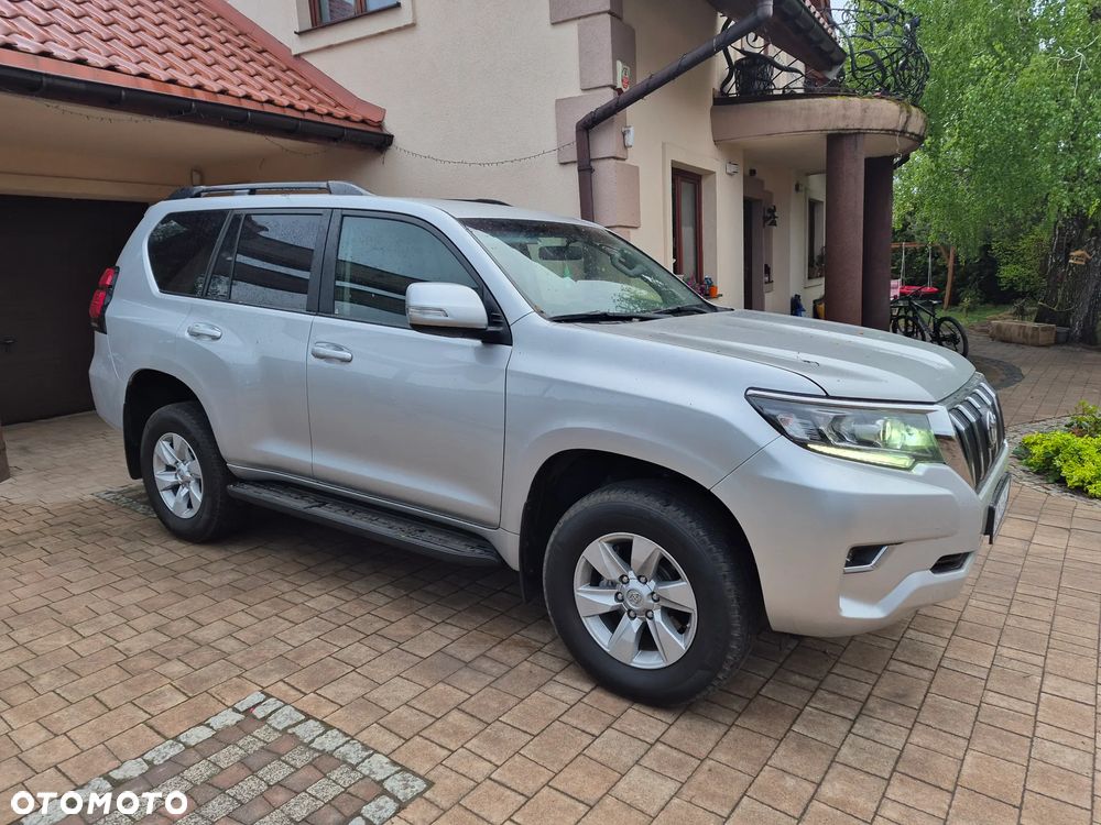 Toyota Land Cruiser 2.8 D-4D Automatik Executive - 2
