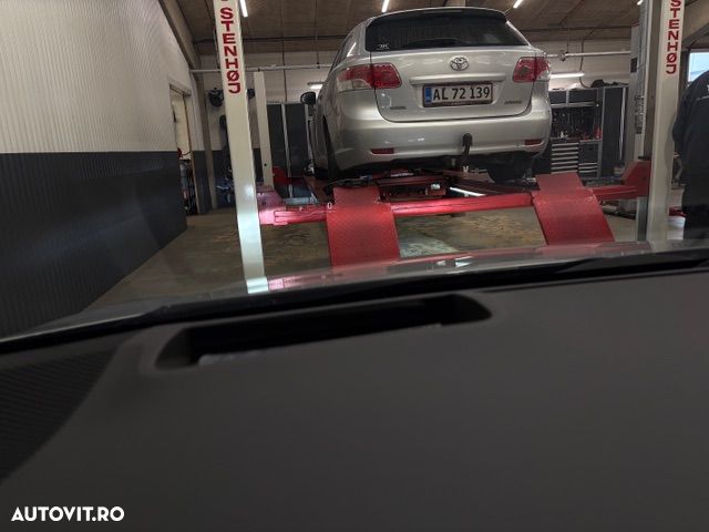 Toyota Corolla 1.8 HSD Business - 15