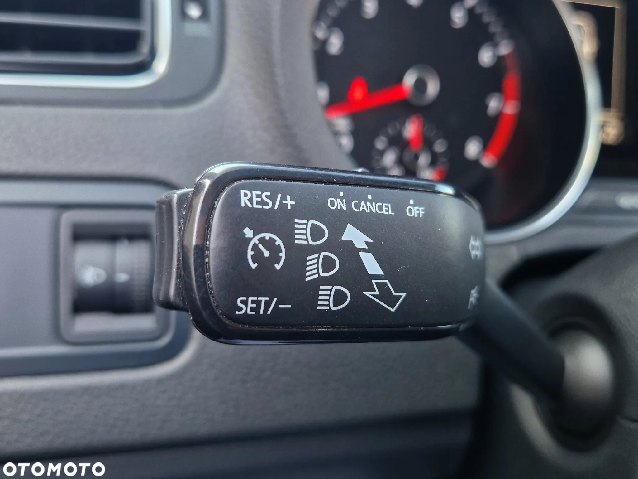 Volkswagen Polo 1.2 TSI DSG Comfortline - 30