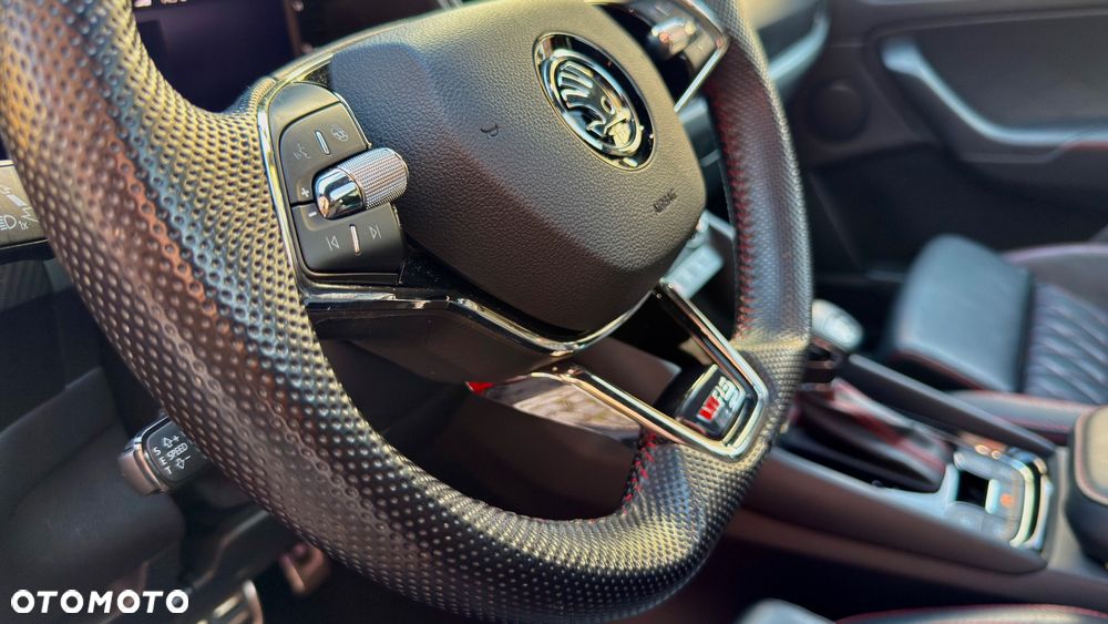 Skoda Kodiaq 2.0 TSI 4x4 RS DSG - 10