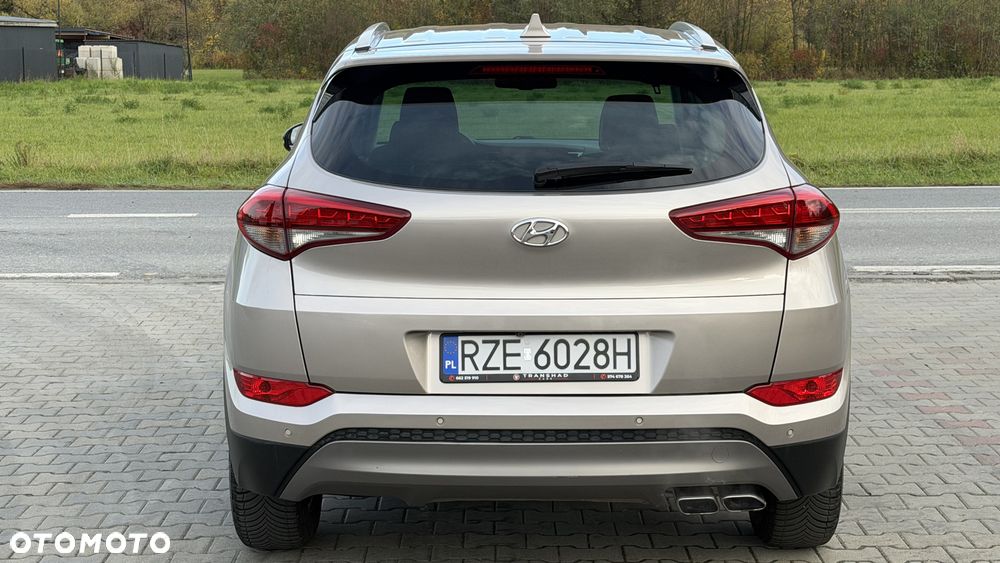 Hyundai Tucson 1.6 Turbo 4WD Premium - 11