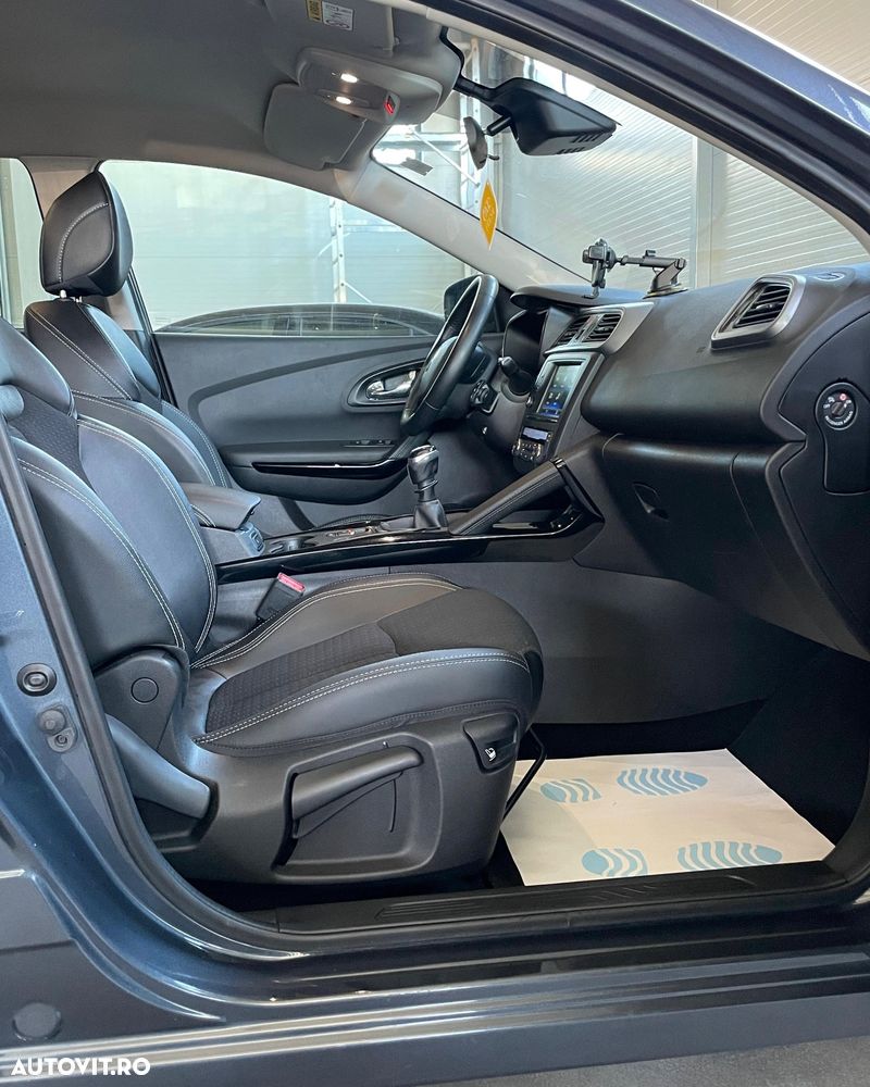 Renault Kadjar 1.2 TCe Intens - 20
