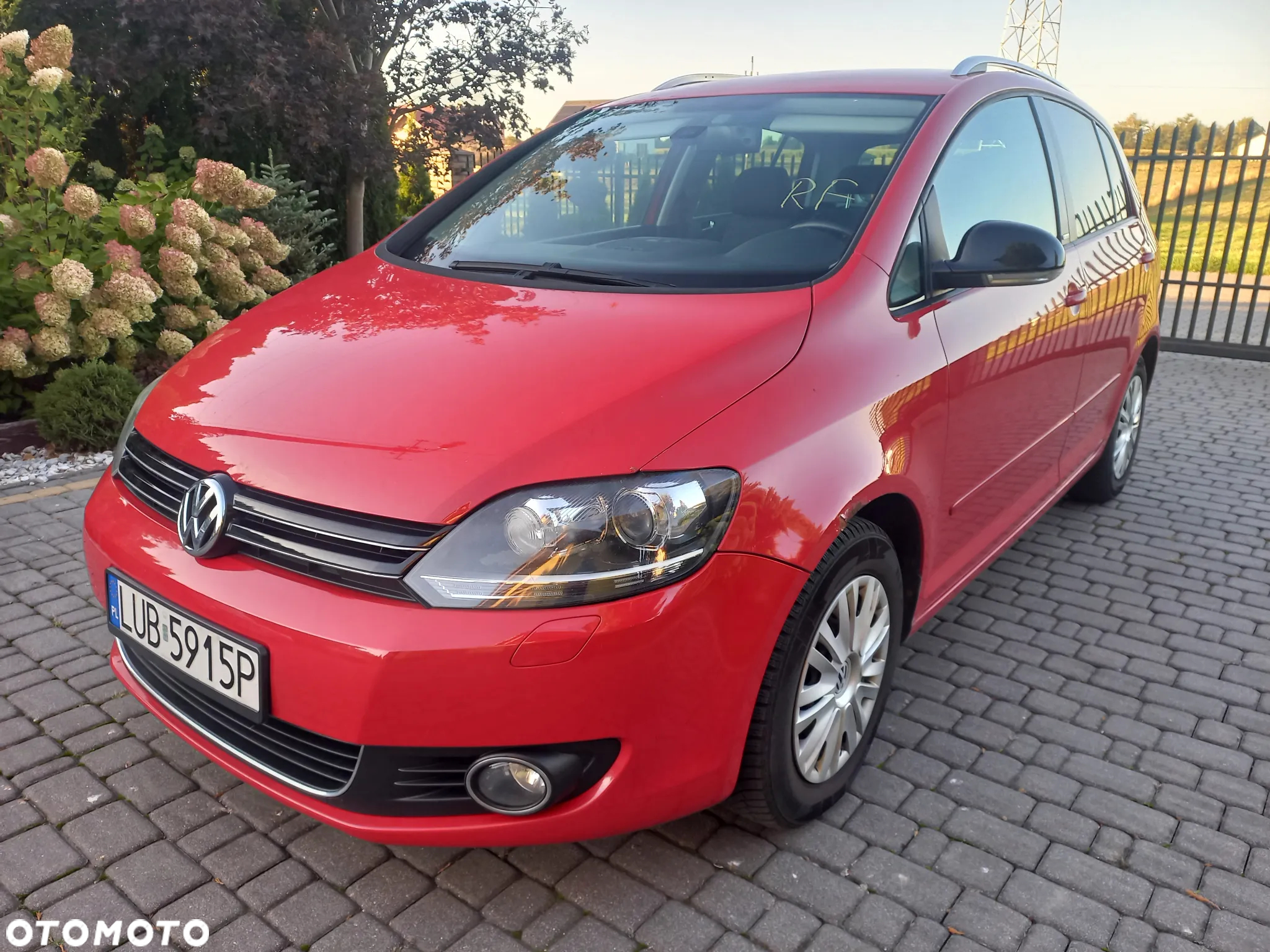 Volkswagen Golf 1.6 TDI BlueMotion Technology DSG Comfortline - 2