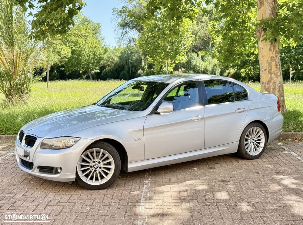 BMW 320 d Pack M - 1