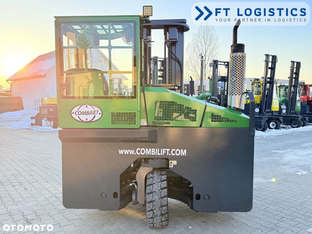 Combilift WÓZEK CZTEROKIERUNKOWY - WIELOKIERUNKOWY | COMBILIFT C4000 | GAS | TRIPLEX 5550MM | POZYCJONER WIDEŁ | PEŁNA KABINA | WOLNY SKOK | STAN IDEALNY | Szeroka oferta wózków czterokierunkowych i bocznych, dopasowanych do różnorodnych potrzeb i zastosowań - 9