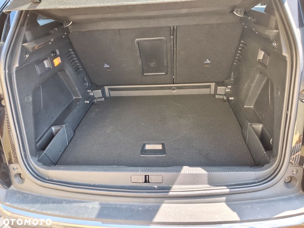 Peugeot 3008 BlueHDi 130 Stop & Start EAT8 Allure - 10