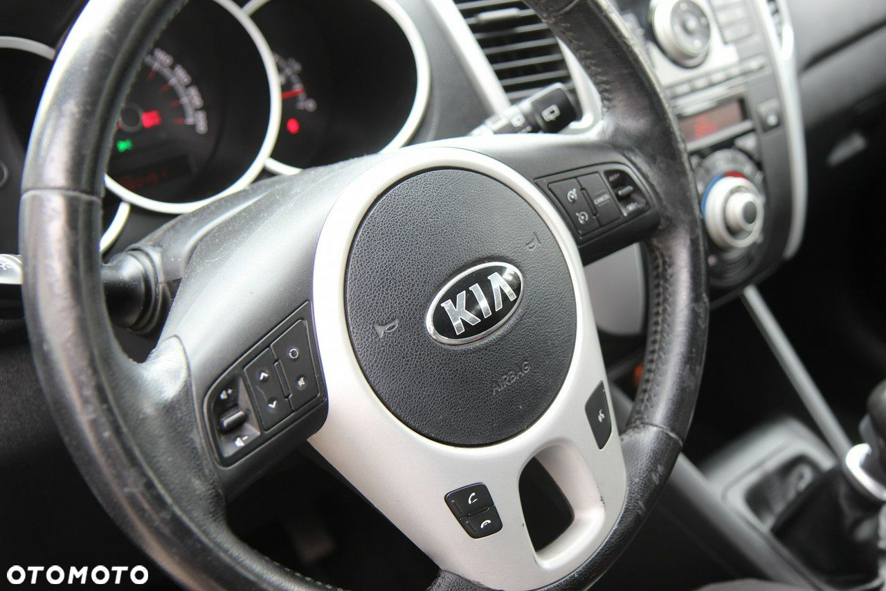 Kia Venga - 20