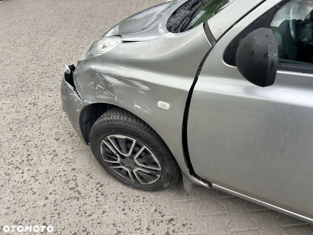 Nissan Micra - 15