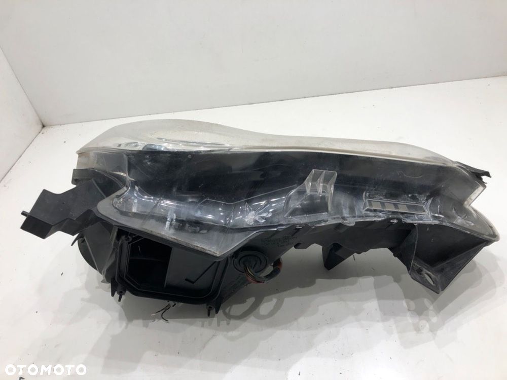 REFLEKTOR PRAWY PRZÓD XENON  SUBARU BRZ 2012 - 2022 2.0 (ZC6) 147 kW [200 KM] benzyna 2012 - 2022 - 5