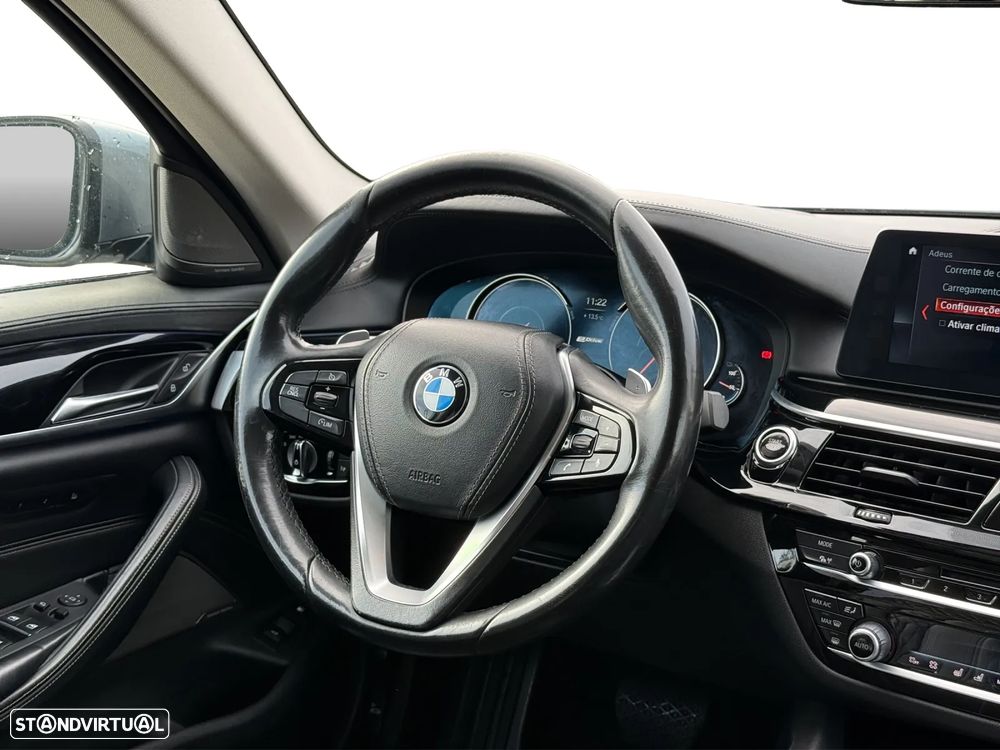 BMW 530 e iPerformance Line Luxury - 18