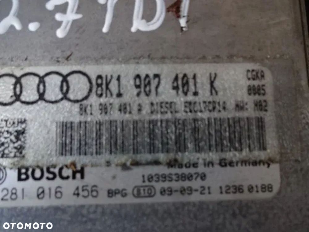 AUDI A4 B8 2.7 V6 TDI STEROWNIK SILNIKA - 2