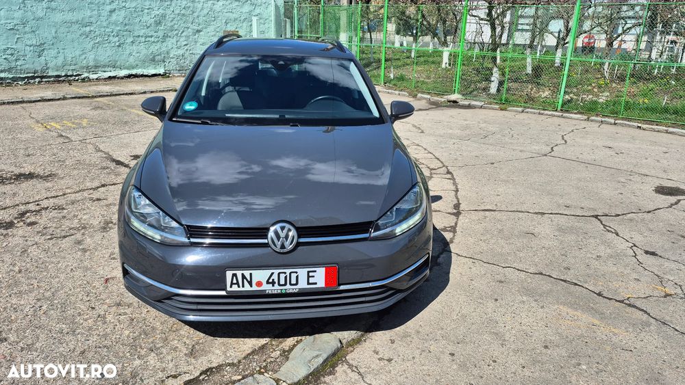 Volkswagen Golf - 20