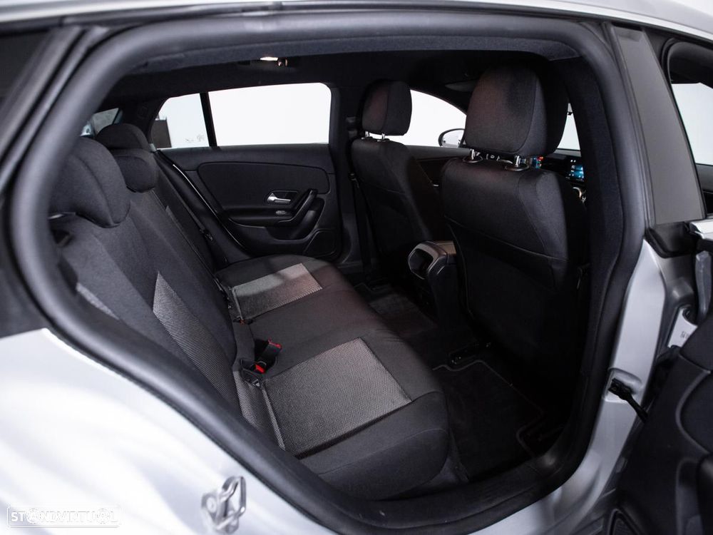 Mercedes-Benz CLA 180 d Shooting Brake Style Plus Aut. - 12