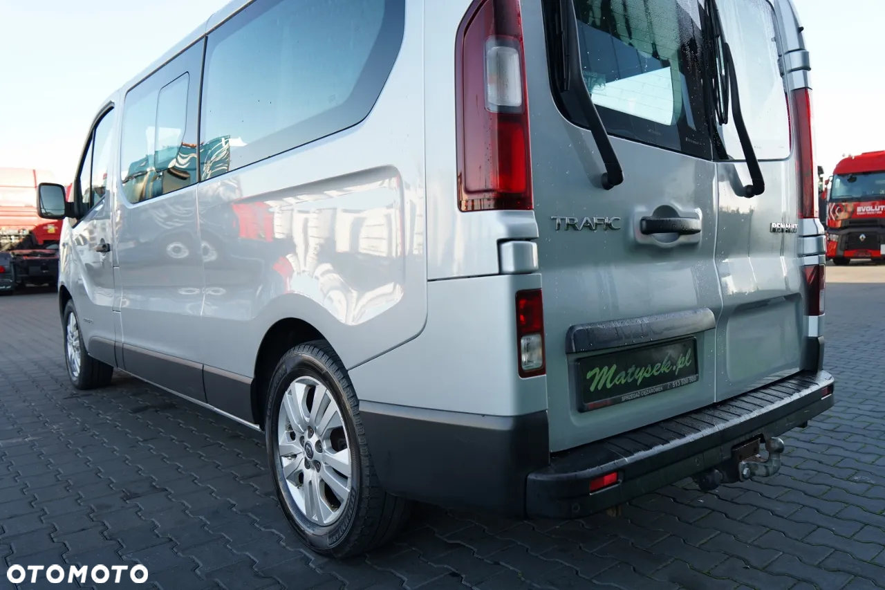 Renault TRAFIC 125 DCI  / BUS / 9 MIEJSC / 2017 ROK / POLSKI SALON / SERWISOWANY - 12