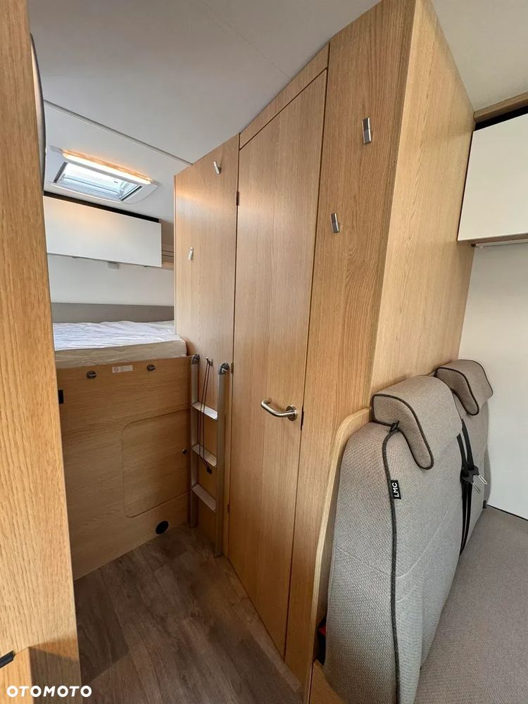 LMC Tourer A690 - 22