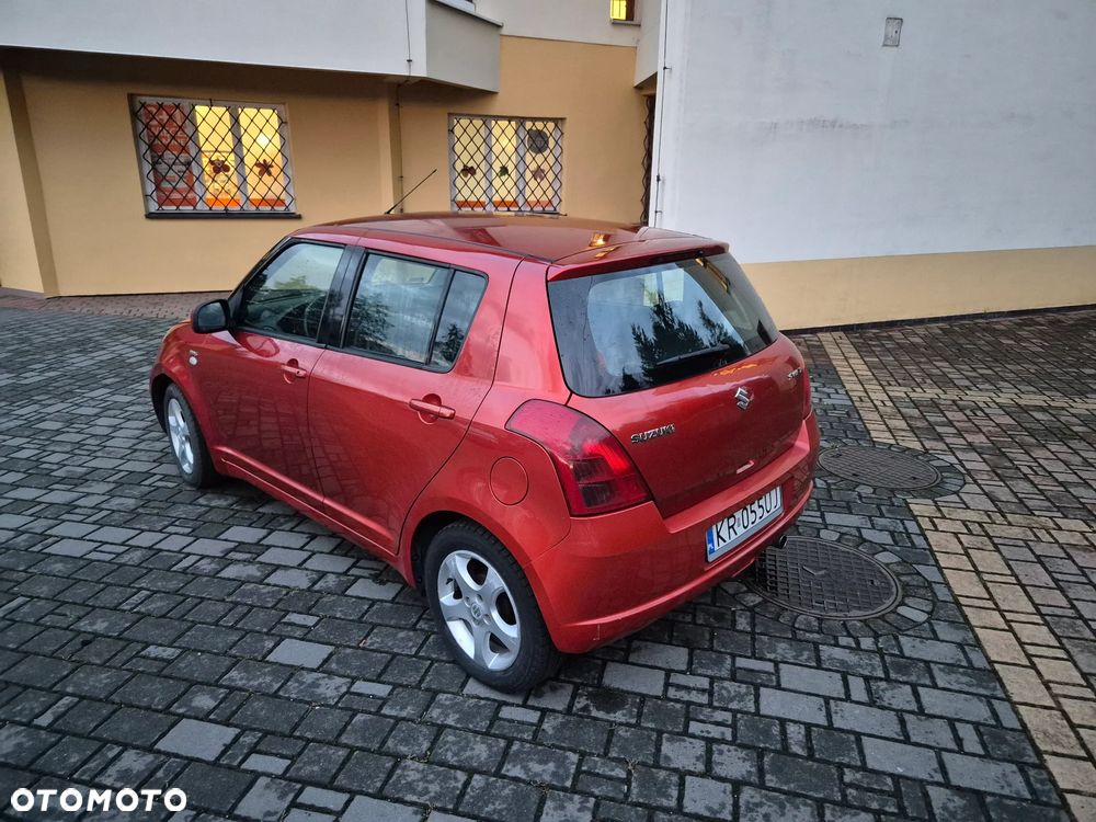 Suzuki Swift - 7