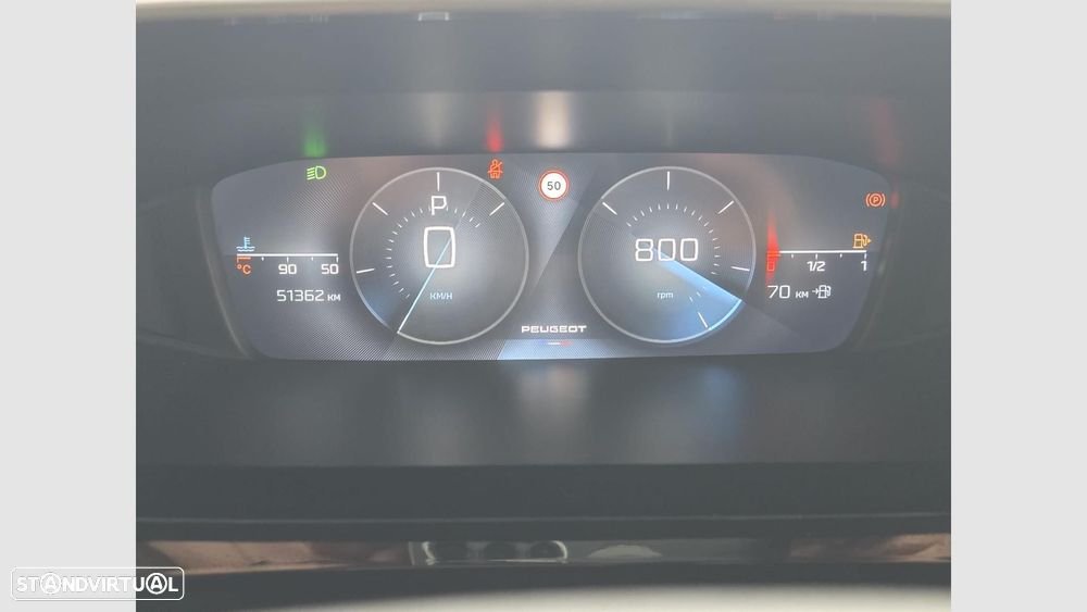 Peugeot 308 1.5 BlueHDi Allure EAT8 — fotografia 11