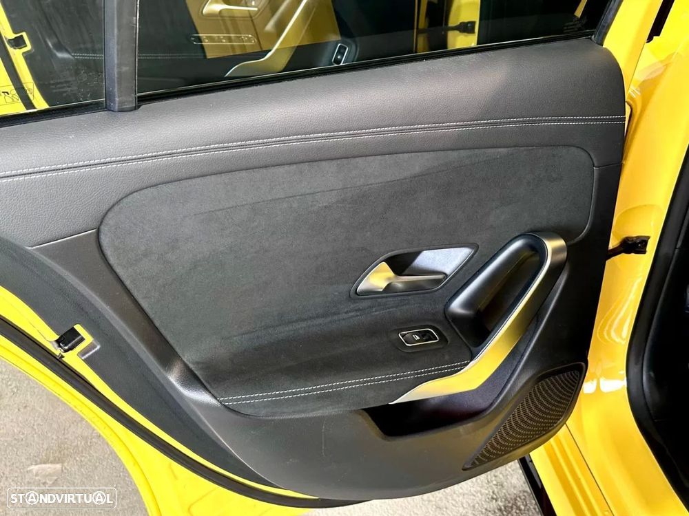 Mercedes-Benz A 250 e 8G-DCT Edition AMG Line - 12