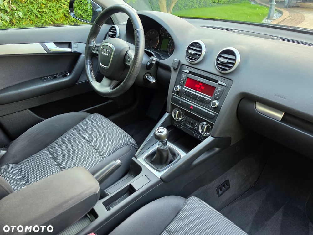 Audi A3 Sportback 1.6 Ambition - 20