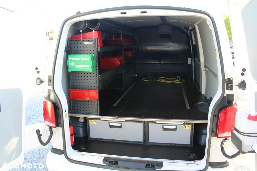 Volkswagen Transporter - 14