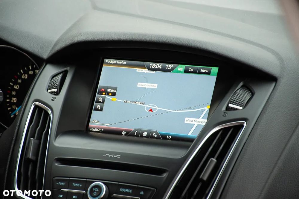 Ford Focus SW 1.5 EcoBoost S&S ST-LINE - 18