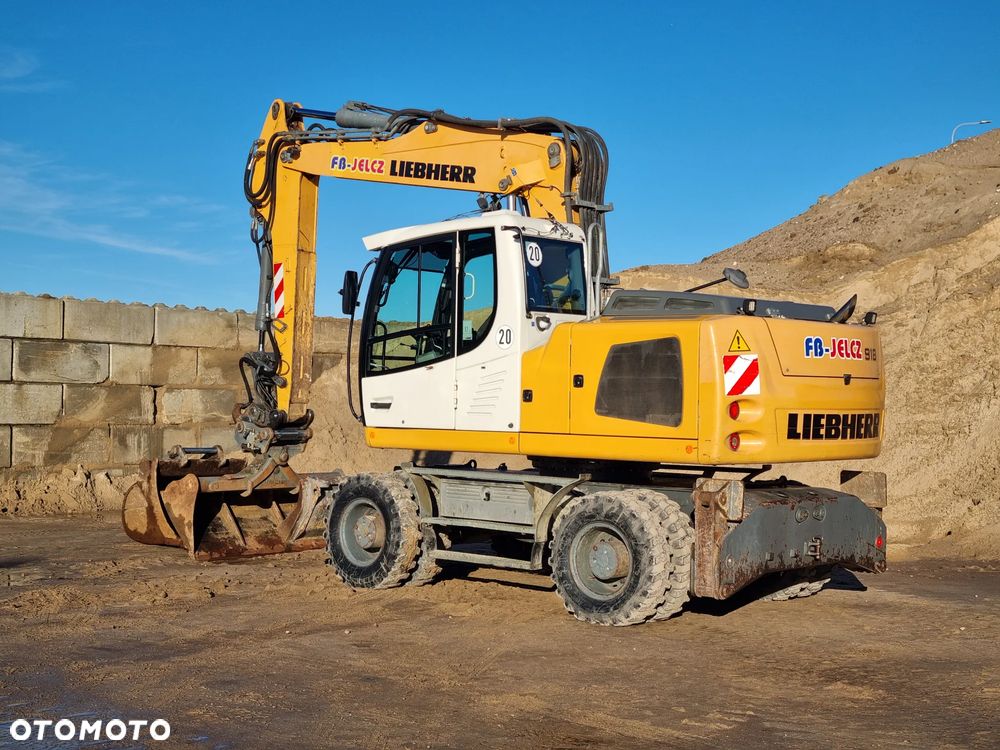 Liebherr A918 - 7