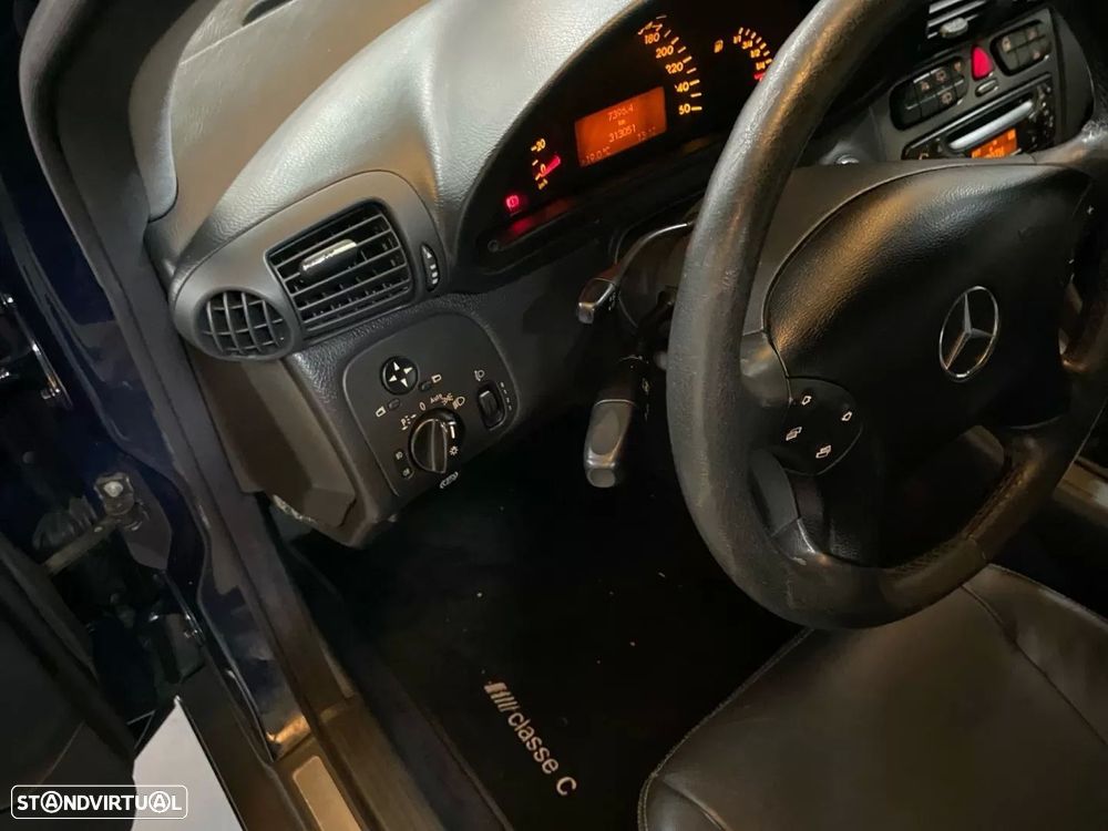 Mercedes-Benz C 180 K Avantgarde - 13