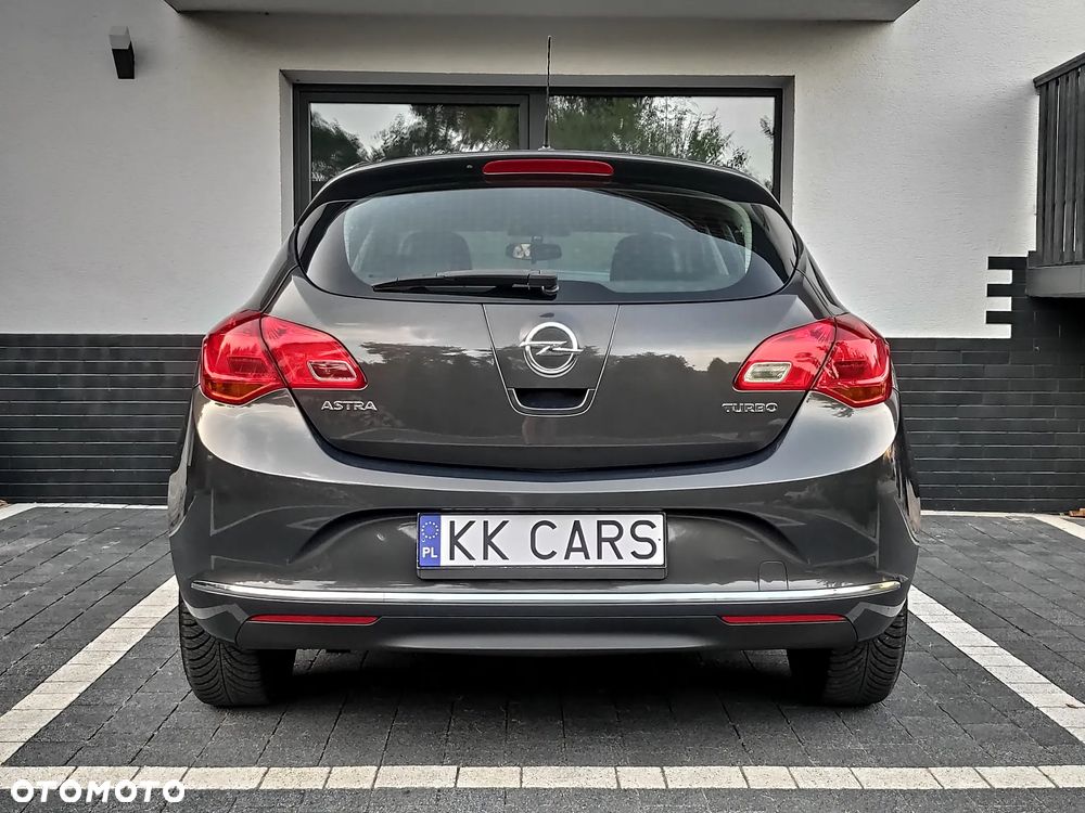 Opel Astra 1.4 T Essentia - 6