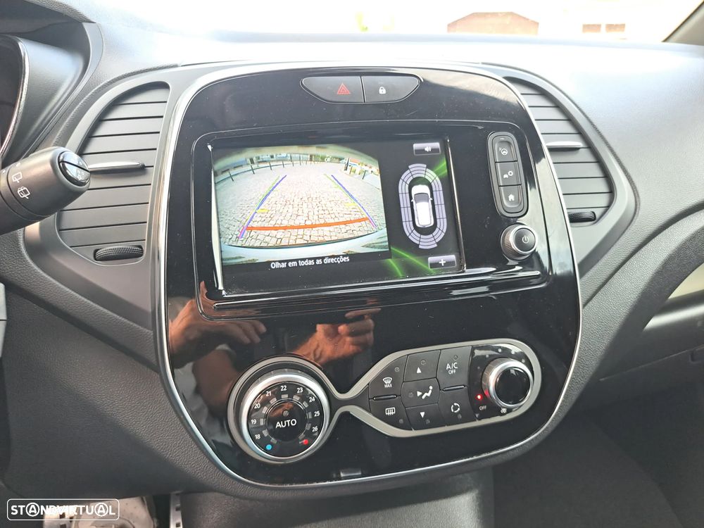 Renault Captur ENERGY TCe 120 EDC Bose Edition - 25