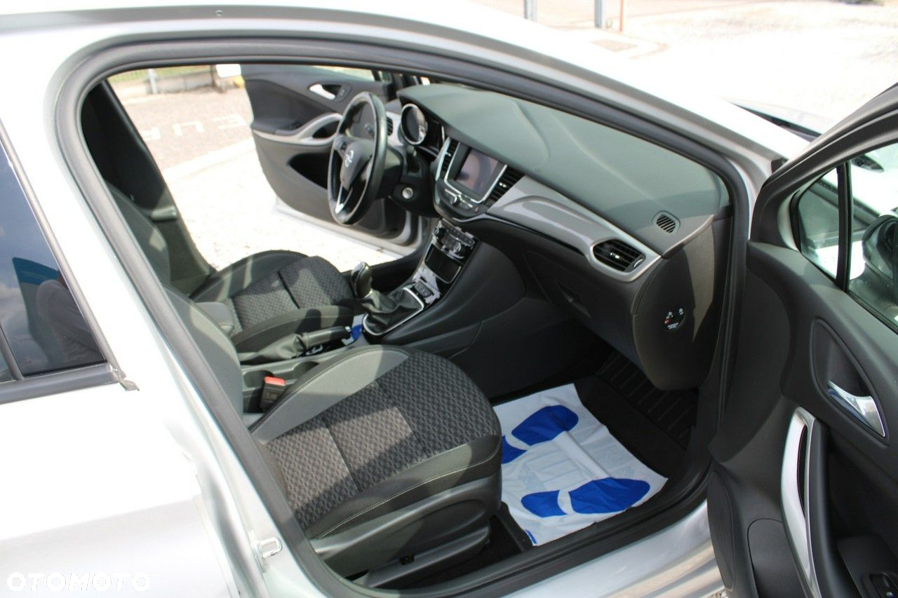 Opel Astra - 29