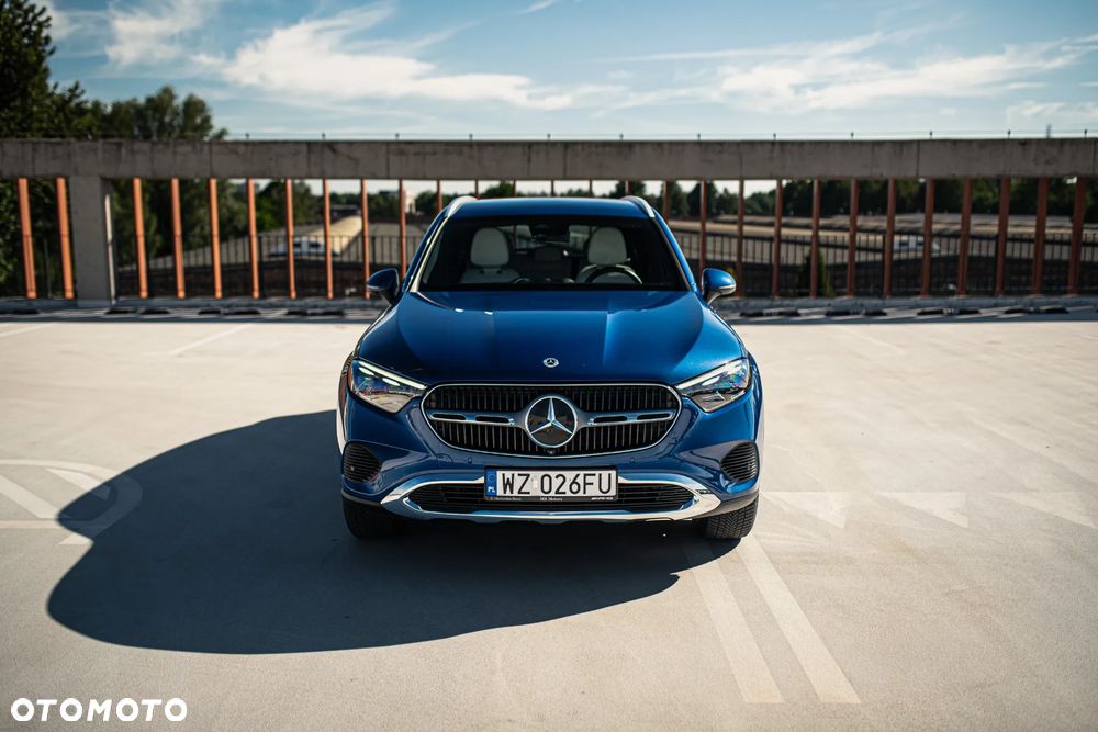 Mercedes-Benz GLC 220 d mHEV 4-Matic Avantgarde - 2