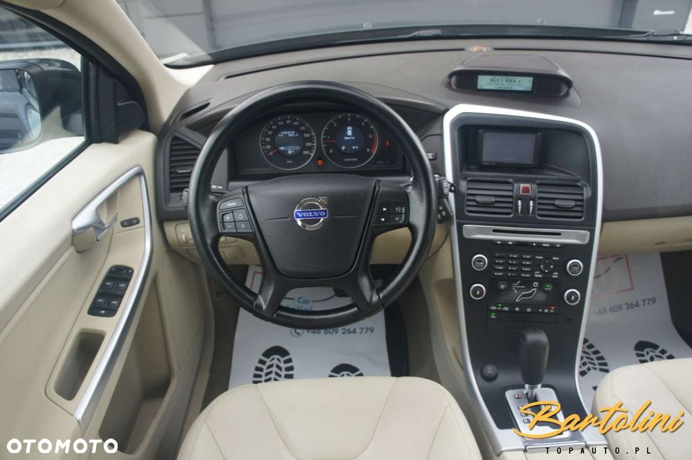 Volvo XC 60 - 8