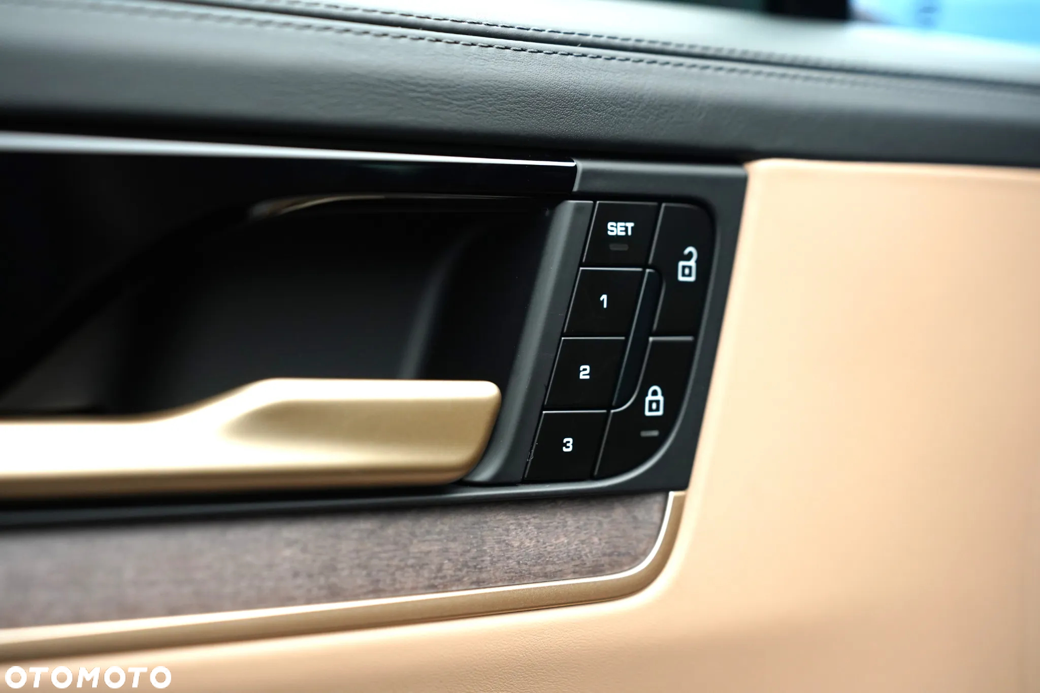 Porsche Cayenne S E-Hybrid PHEV - 14