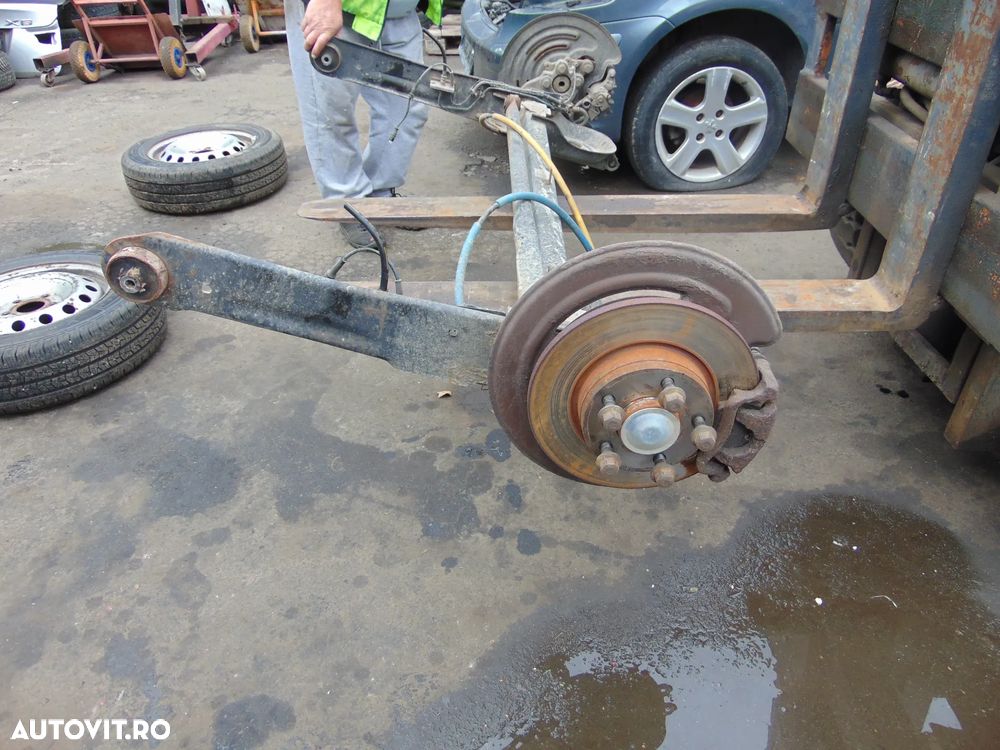 Punte spate Opel Vivaro 2001-2014 Renault Trafic - 3