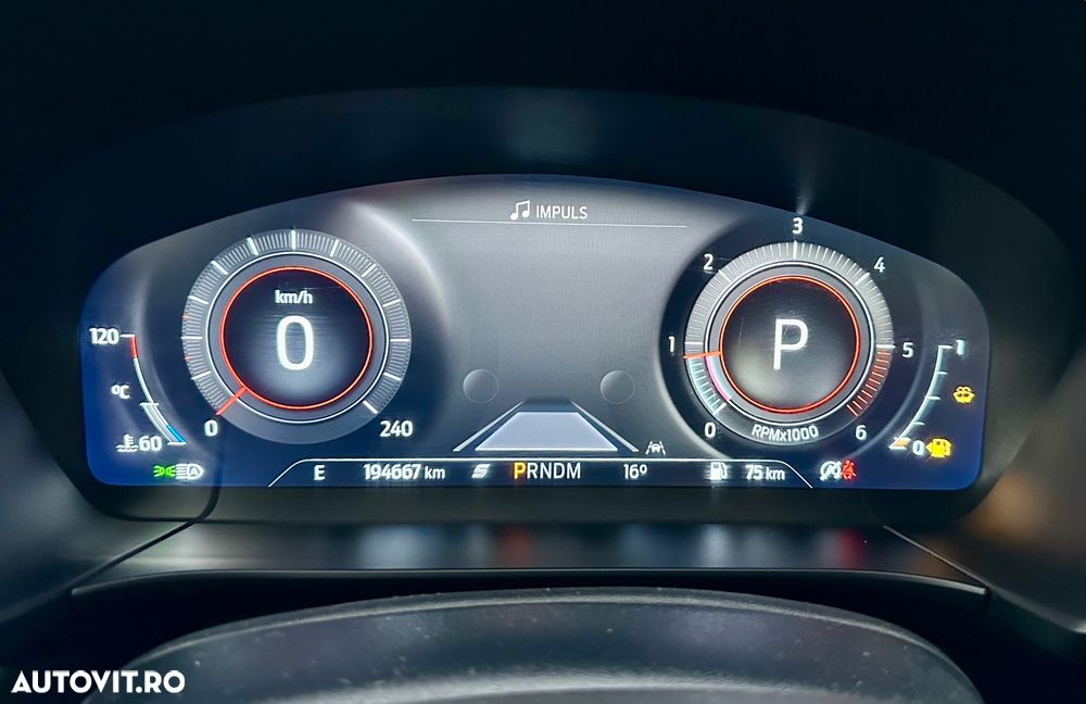 Ford Kuga 2.0 EcoBlue A8 AWD ST Line - 23