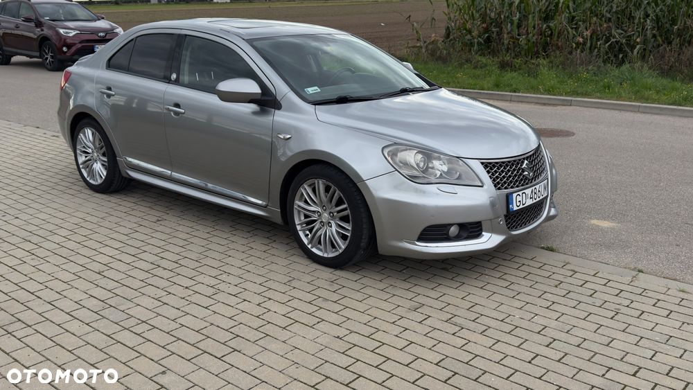 Suzuki Kizashi 2.4 4x4 CVT Sport - 2
