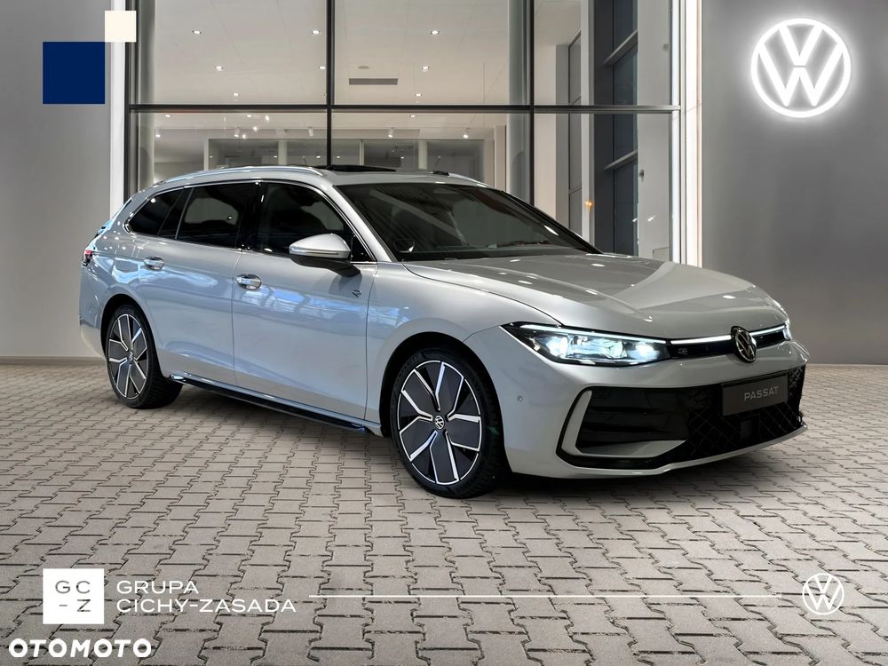 Volkswagen Passat Variant 2.0 TSI 4Mot R-Line DSG - 8