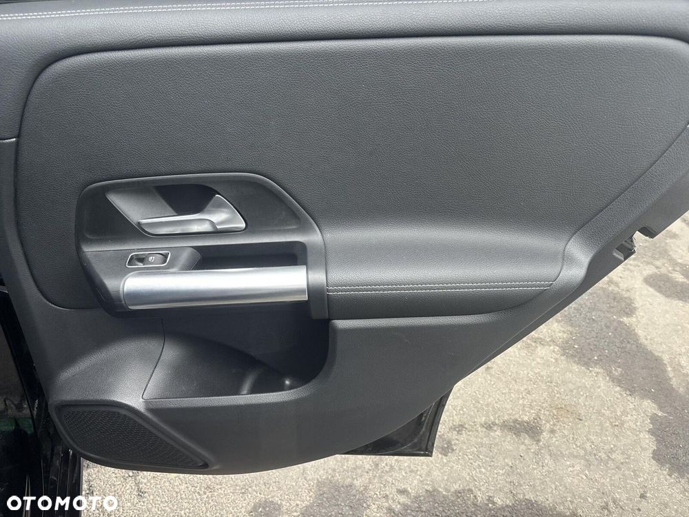 Mercedes-Benz Klasa B - 23