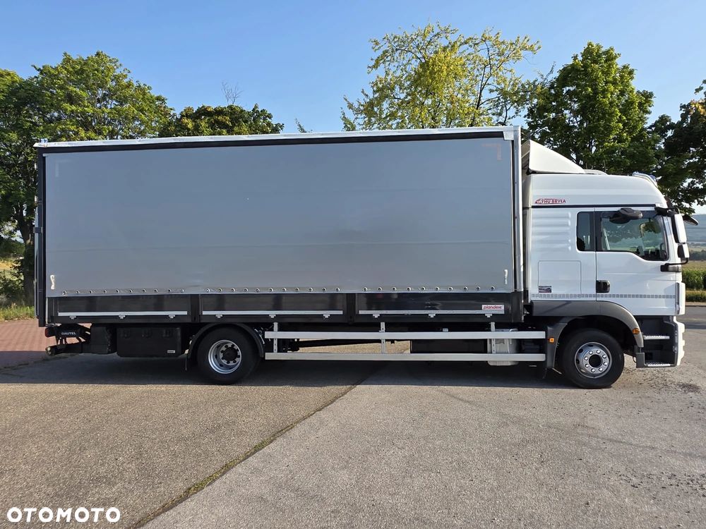 MAN TGM 15.290 / BURTO-FIRANKA / CAŁY NA PODUSZKACH /KLIMA POSTOJOWA / 2018R /  NISKI PRZEBIEG / 18 PALET / E6 / JAK NOWY / WINDA / - 11