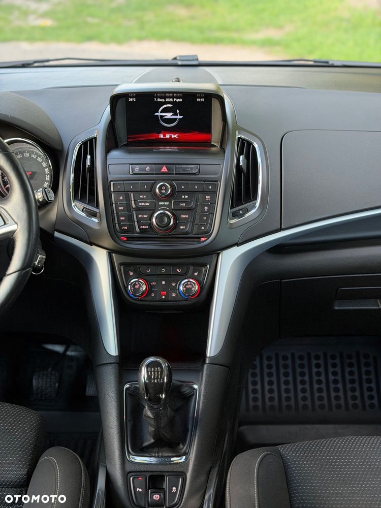 Opel Zafira 1.4 T Cosmo EcoFLEX S&S EU6 - 13