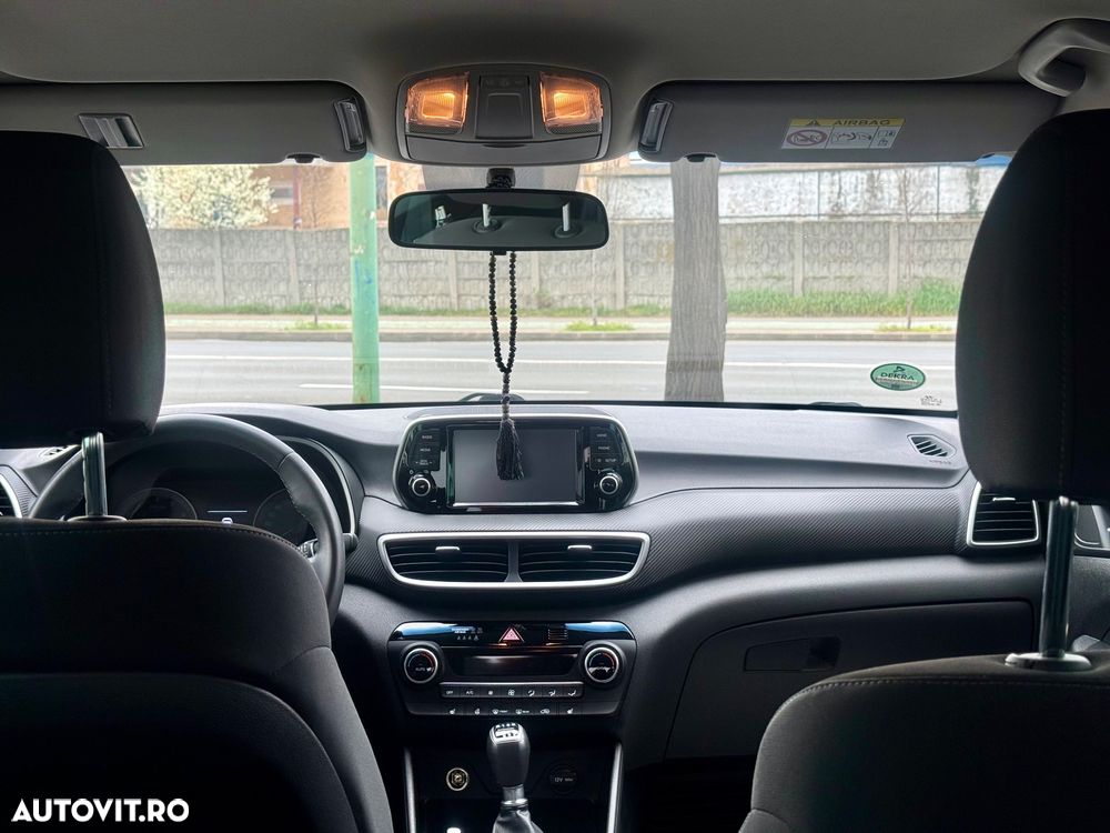 Hyundai Tucson 1.6 GDI 2WD 6MT Style - 12