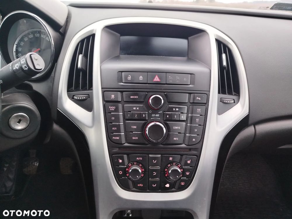 Opel Astra 1.4 Turbo - 26