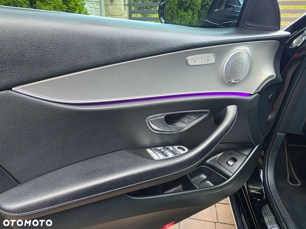 Mercedes-Benz Klasa E 220 d 9G-TRONIC Avantgarde - 20